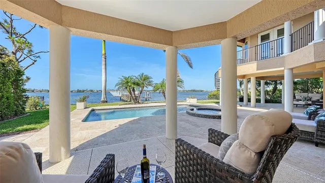$4,500,000 | 7342 Captain Kidd Avenue, Sarasota, FL 34231