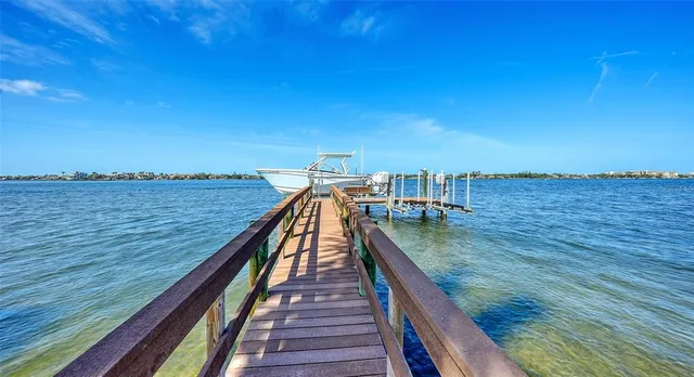$4,500,000 | 7342 Captain Kidd Avenue, Sarasota, FL 34231