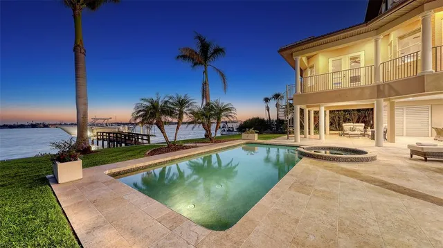 $4,500,000 | 7342 Captain Kidd Avenue, Sarasota, FL 34231