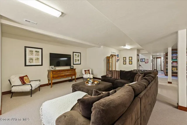 $1,375,000 | 11042 North Cattle Drive, Hayden, ID 83835