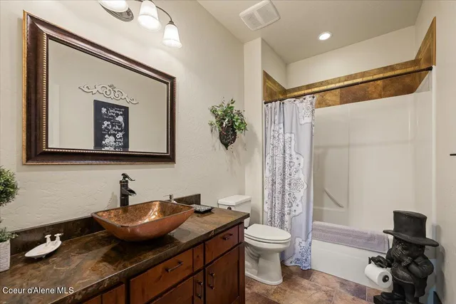 $1,375,000 | 11042 North Cattle Drive, Hayden, ID 83835