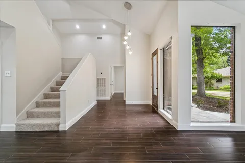 $349,000 | 1906 River Falls Drive, Houston, TX 77339