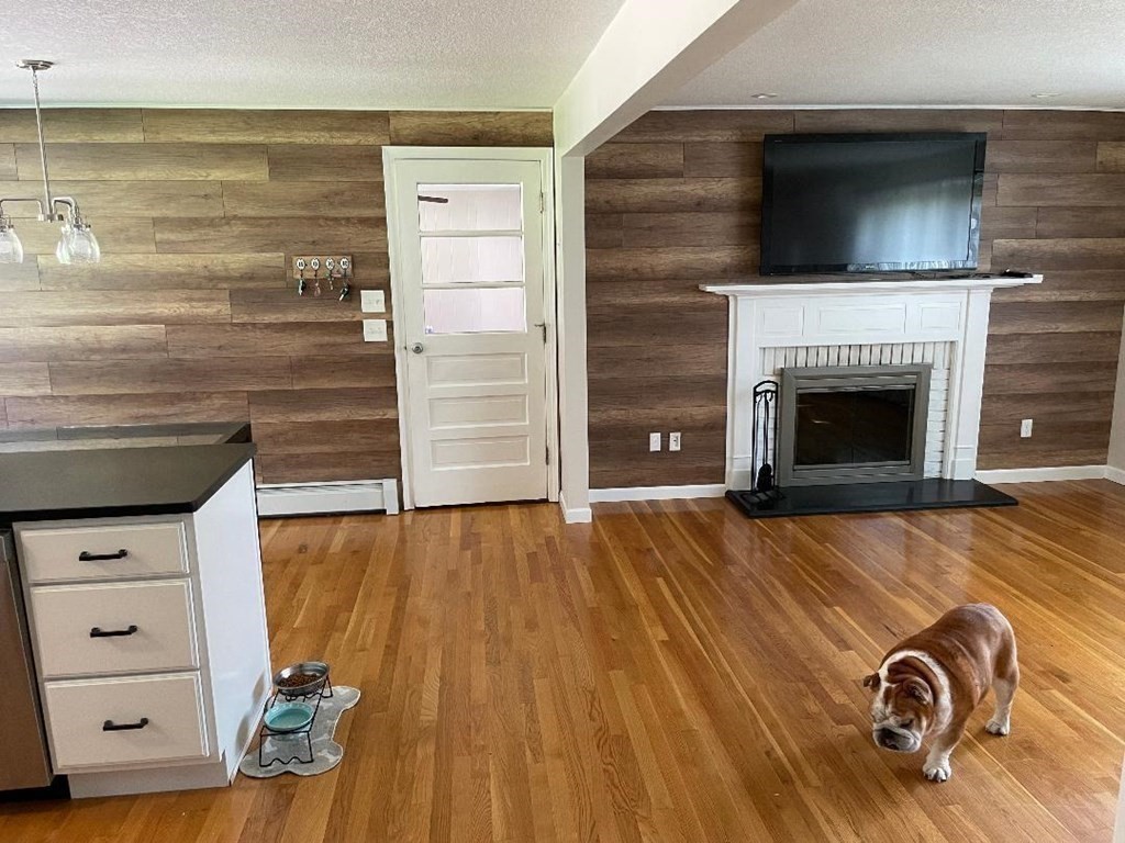 84 Forest Road Agawam, MA 01001 - Photo 14 of 39 Gallery Image 14