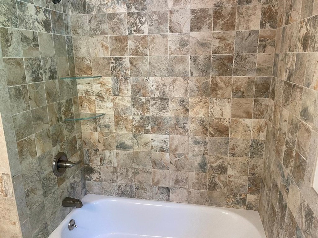 84 Forest Road Agawam, MA 01001 - Photo 19 of 39 Gallery Image 19