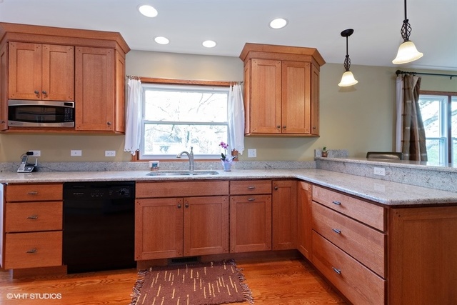 1700 Busse Road Marengo, IL 60152 - Photo 11 of 30