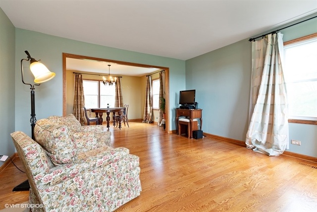 1700 Busse Road Marengo, IL 60152 - Photo 6 of 30