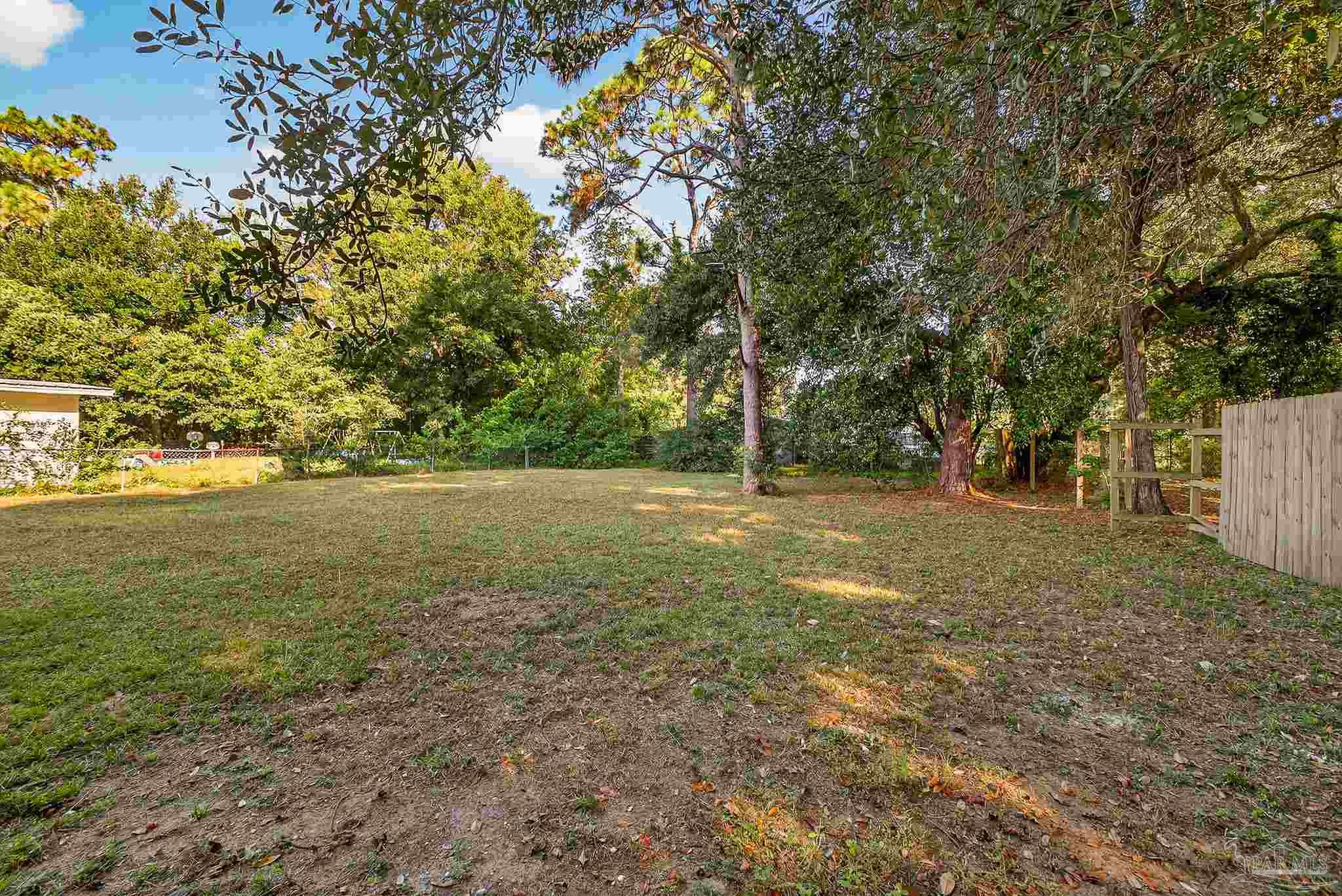 800 East Montclair Road Pensacola, FL 32505 - Photo 44 of 46