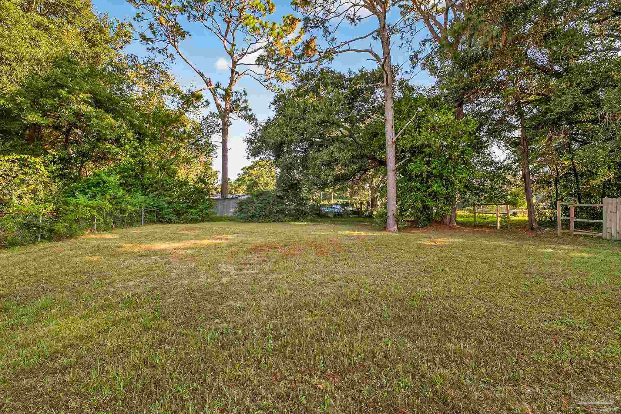 800 East Montclair Road Pensacola, FL 32505 - Photo 45 of 46