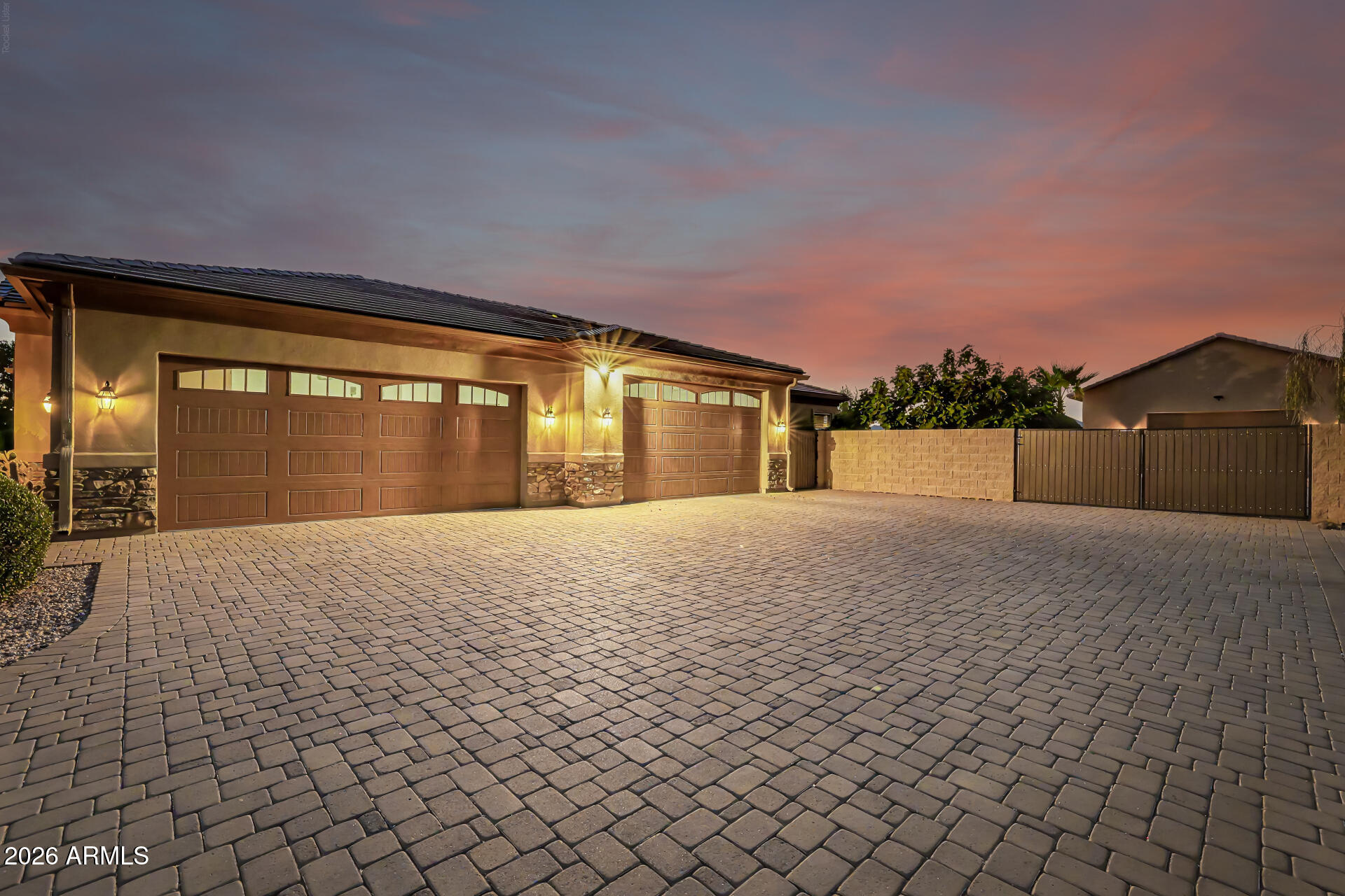 806 West Desert Ranch Road Phoenix, AZ 85086 - Photo 84 of 98 3 - Desert Ranch
