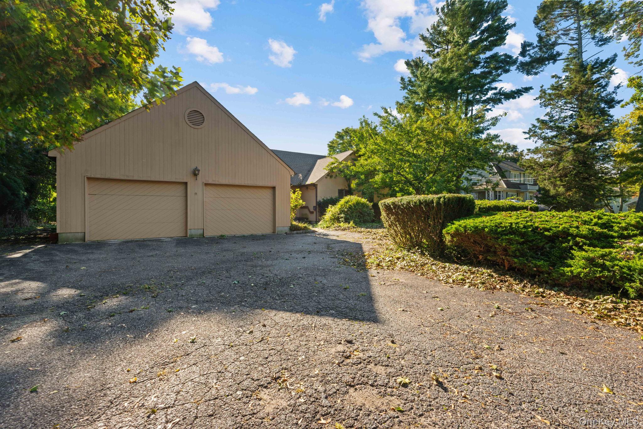 210 Lewis Road Northport, NY 11768 - Photo 3 of 30 Gallery Image 3