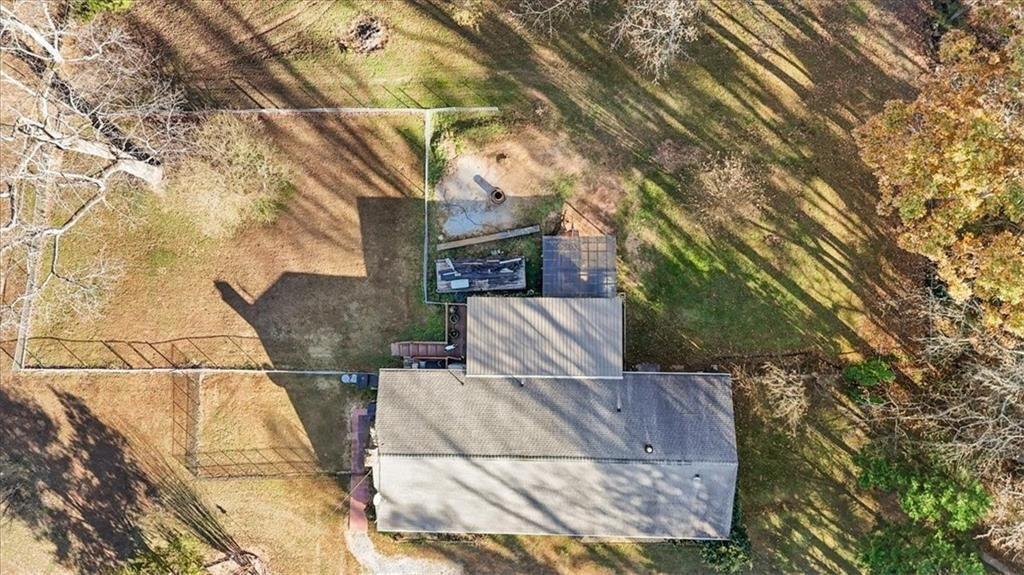 13355 Holly Road Roswell, GA 30075 - Photo 7 of 42