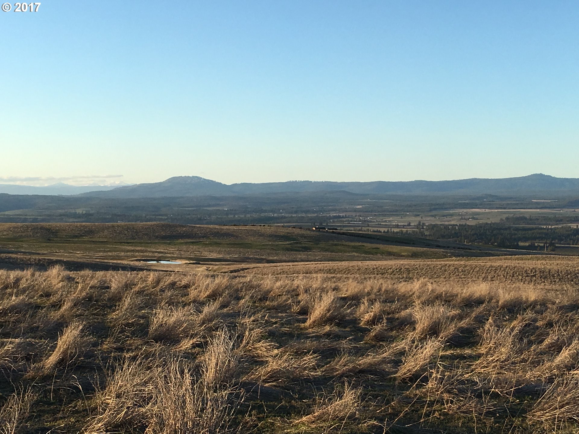 Festus Centerville, WA 98613 - Photo 14 of 17 a view of an ocean and beach
