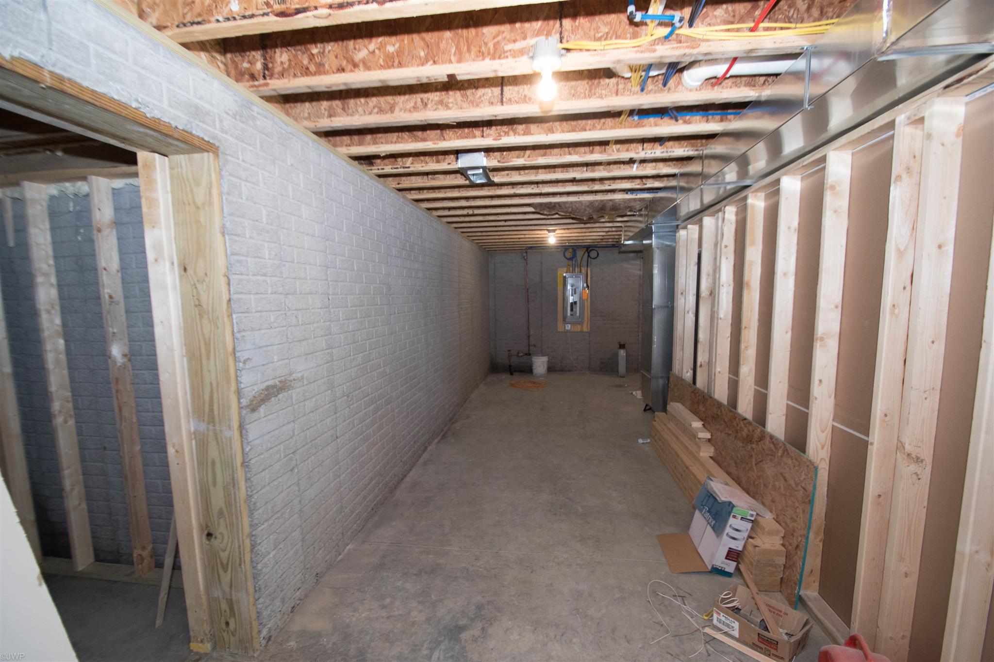 1239 Waverly Road Davenport, IA 52804 - Photo 21 of 27 Gallery Image 21