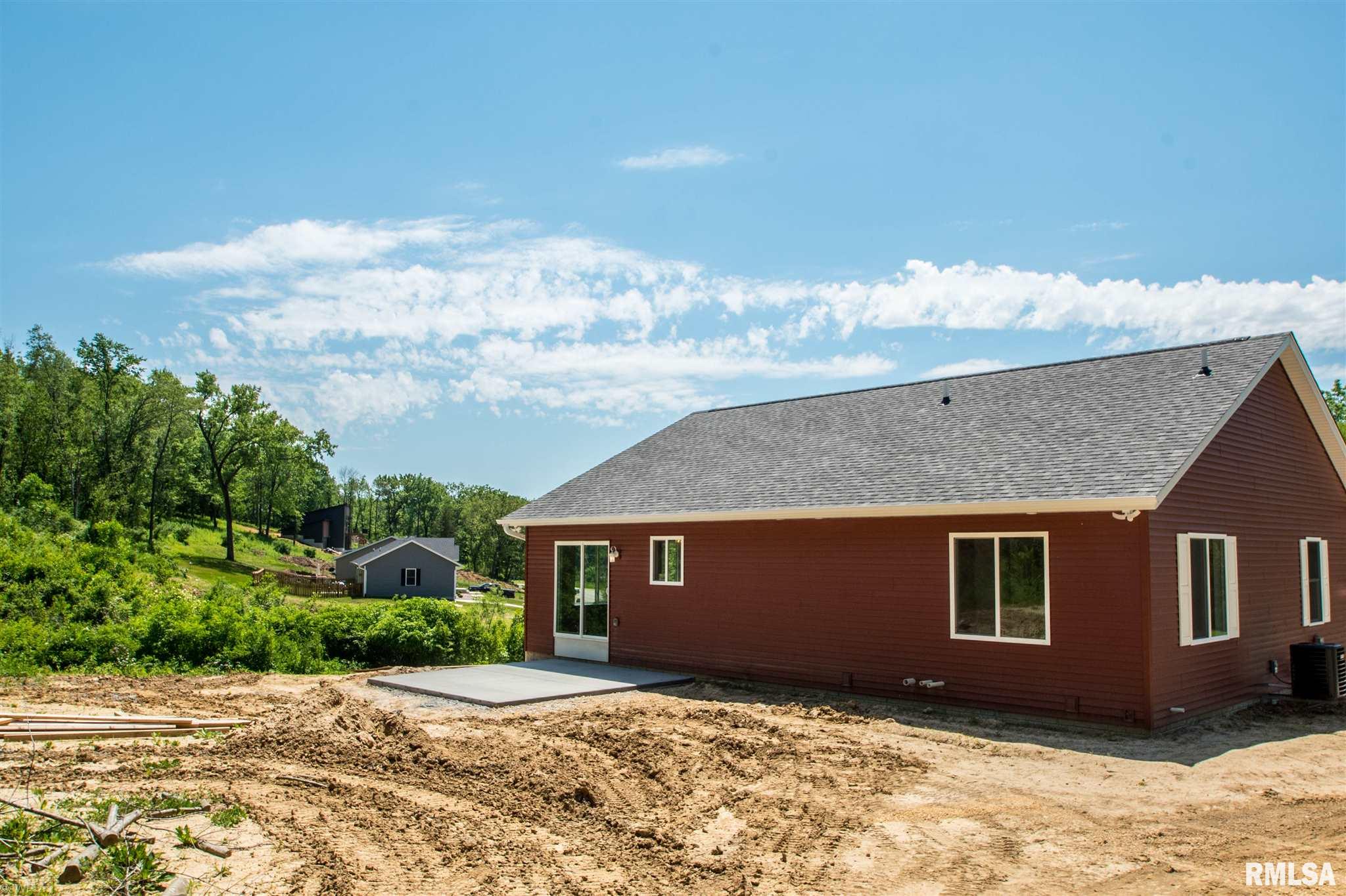 1239 Waverly Road Davenport, IA 52804 - Photo 25 of 27 Gallery Image 25