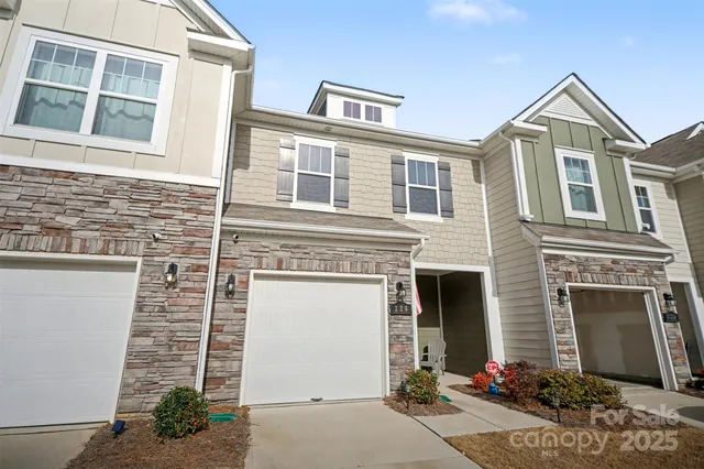 $364,900 | 226 Quinn Road, Matthews, NC 28104