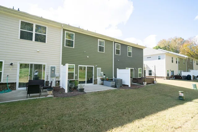 $379,900 | 226 Quinn Road, Matthews, NC 28104