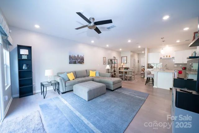 $379,900 | 226 Quinn Road, Matthews, NC 28104