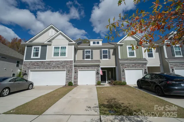 $379,900 | 226 Quinn Road, Matthews, NC 28104