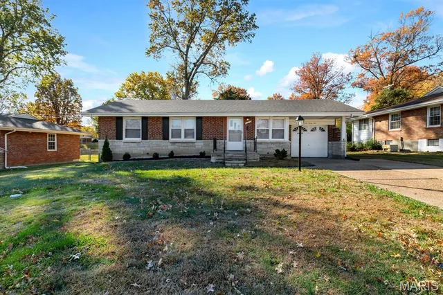 $149,900 | 1224 Billings Drive, St. Louis, MO 63137