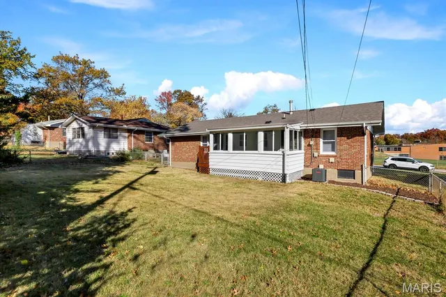 $149,900 | 1224 Billings Drive, St. Louis, MO 63137