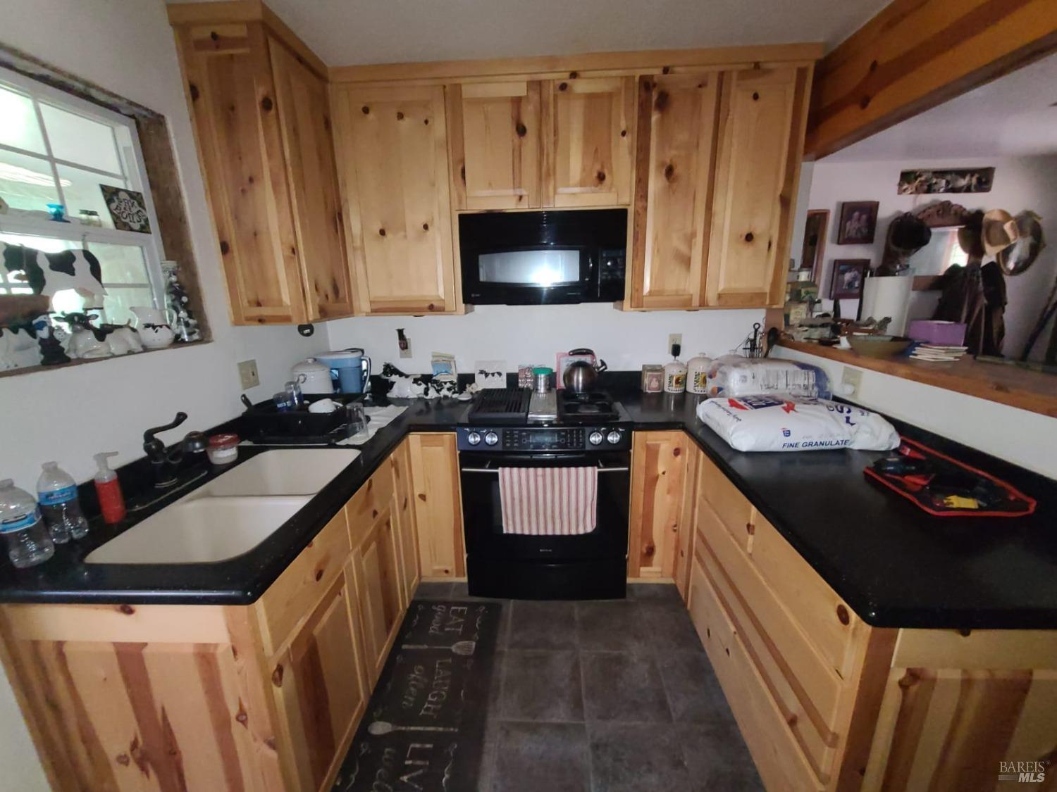 97420 Mina Road Covelo, CA 95428 - Photo 8 of 43