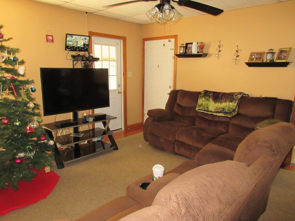 76 Howe Street Fall River, MA 02724 - Photo 4 of 25 Gallery Image 4