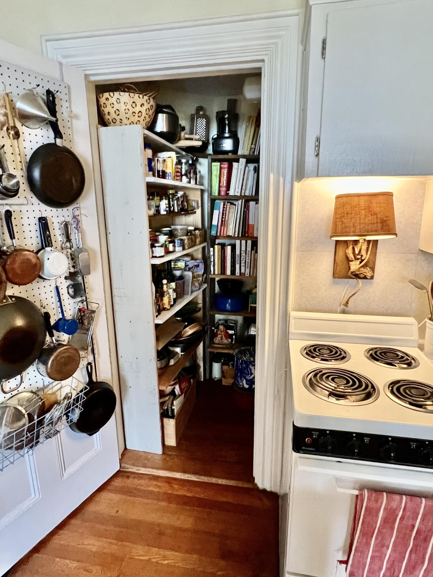 102 Congress Street Belfast, ME 04915 - Photo 24 of 44 20241005_175439830_iOS