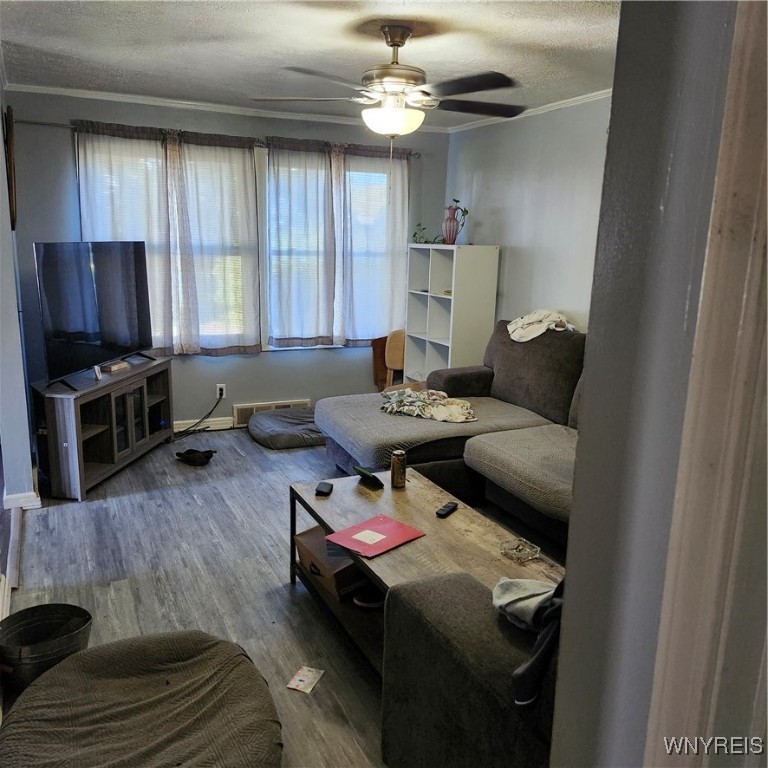 166 Cabot Road Greece, NY 14626 - Photo 5 of 32