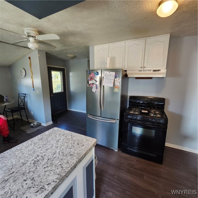 166 Cabot Road Greece, NY 14626 - Photo 6 of 32