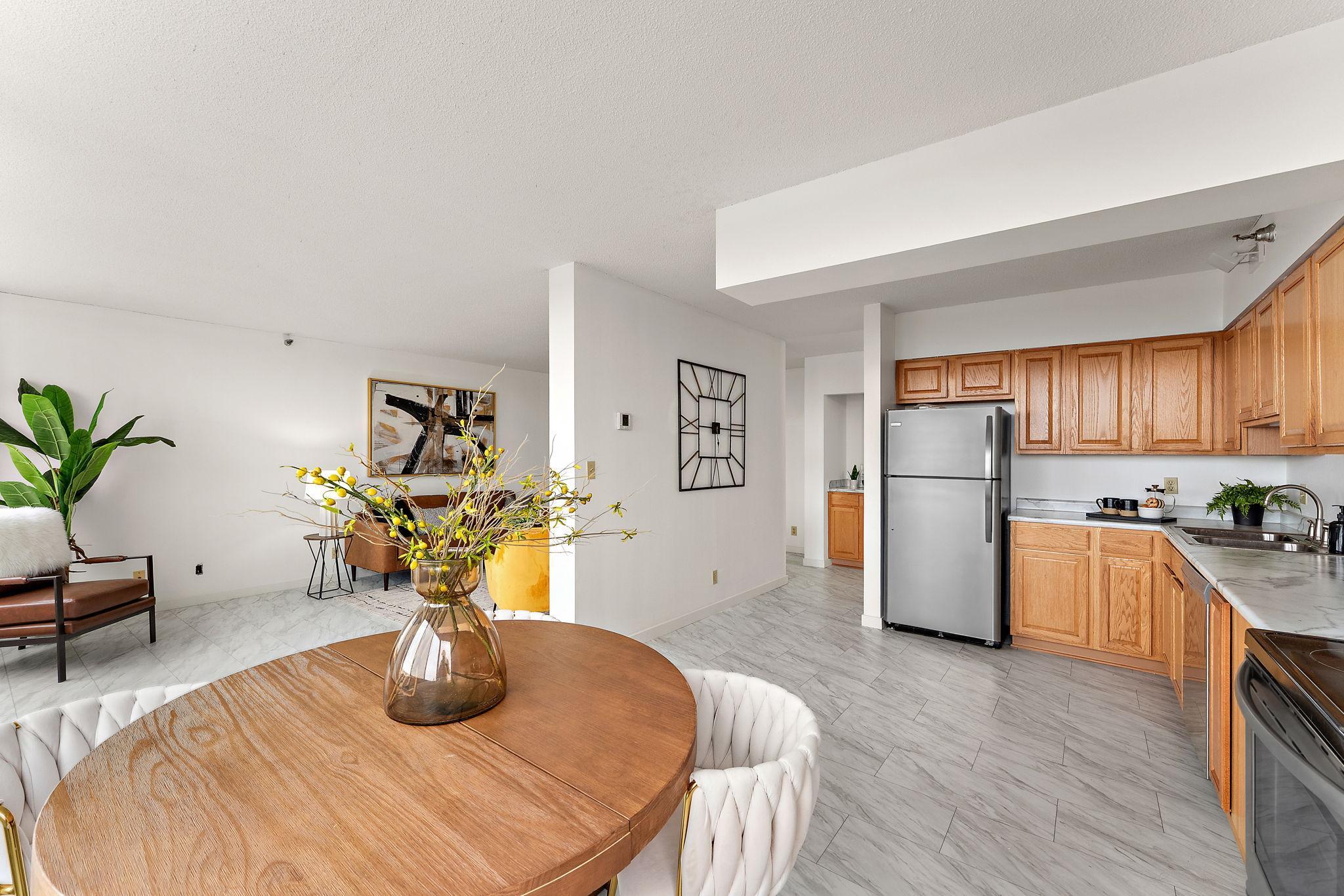 360 Sherman Street, Unit 1607 St. Paul, MN 55102 - Photo 11 of 31