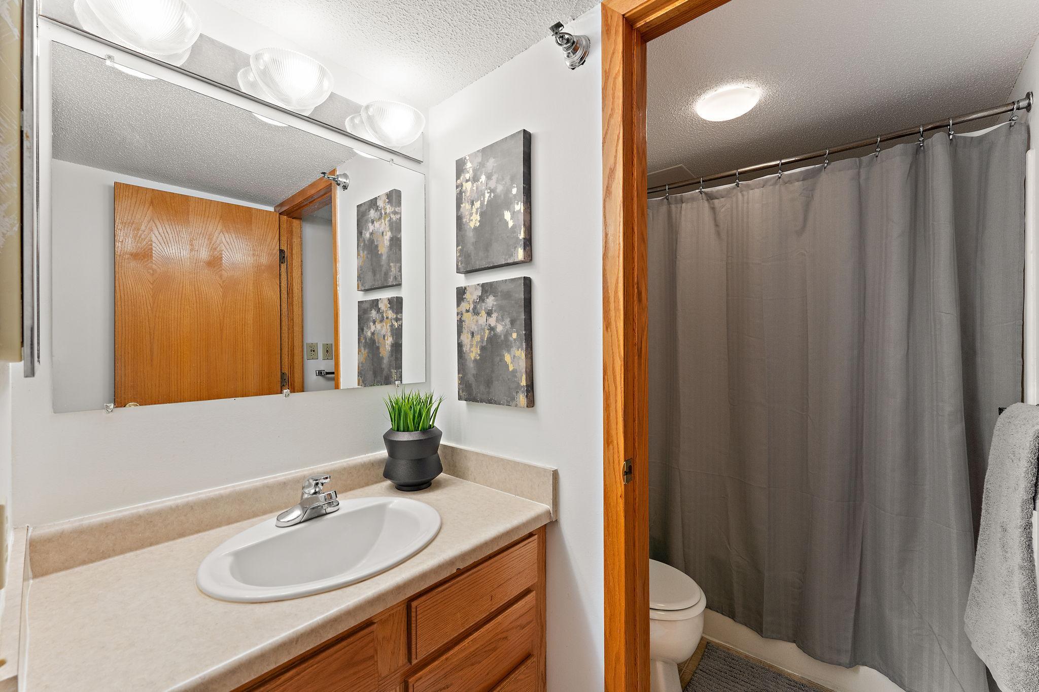 360 Sherman Street, Unit 1607 St. Paul, MN 55102 - Photo 18 of 31
