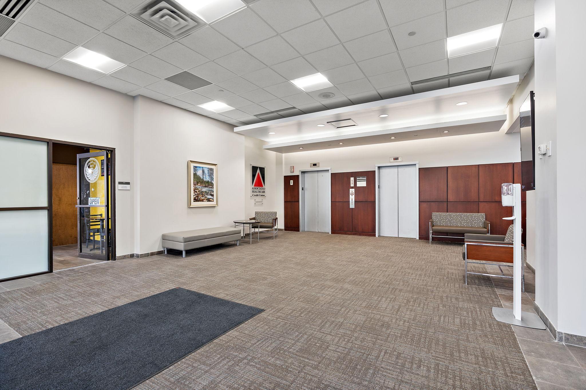360 Sherman Street, Unit 1607 St. Paul, MN 55102 - Photo 23 of 31