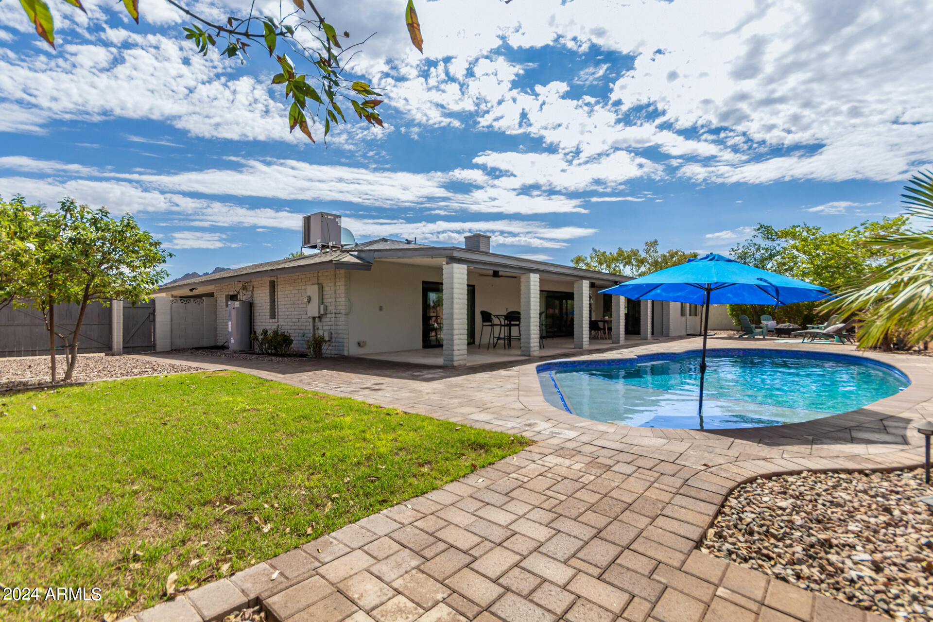 3336 East Mountain View Road Phoenix, AZ 85028 - Photo 42 of 44 11 - Mountain View