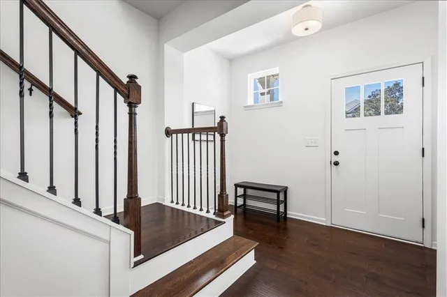 $2,600 | 869 Venture Way, Atlanta, GA 30331