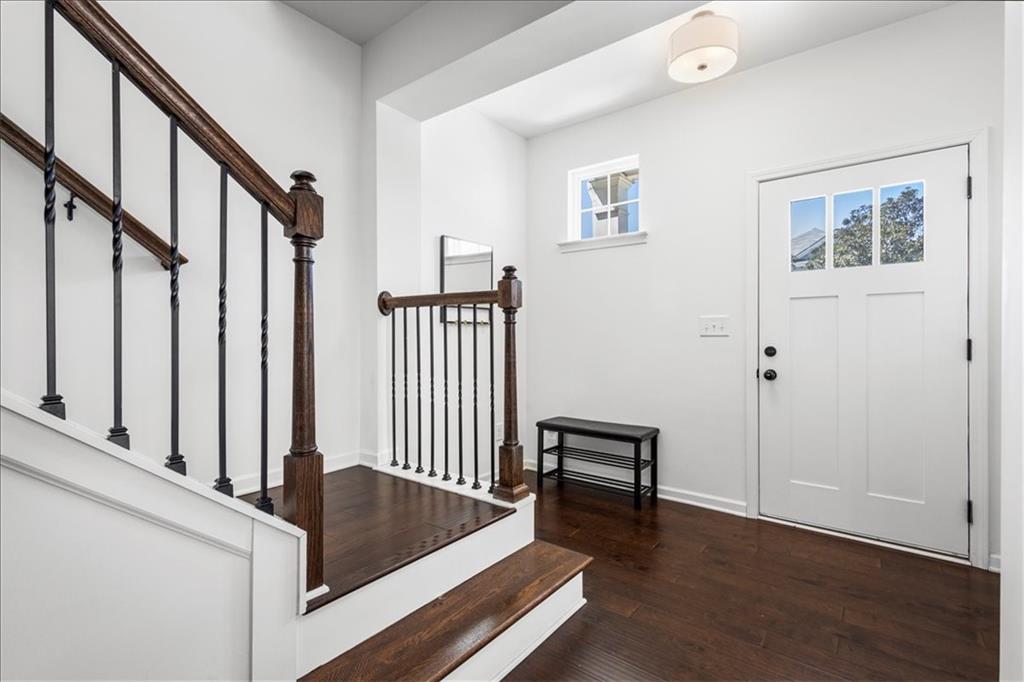 869 Venture Way Atlanta, GA 30331 - Photo 6 of 28