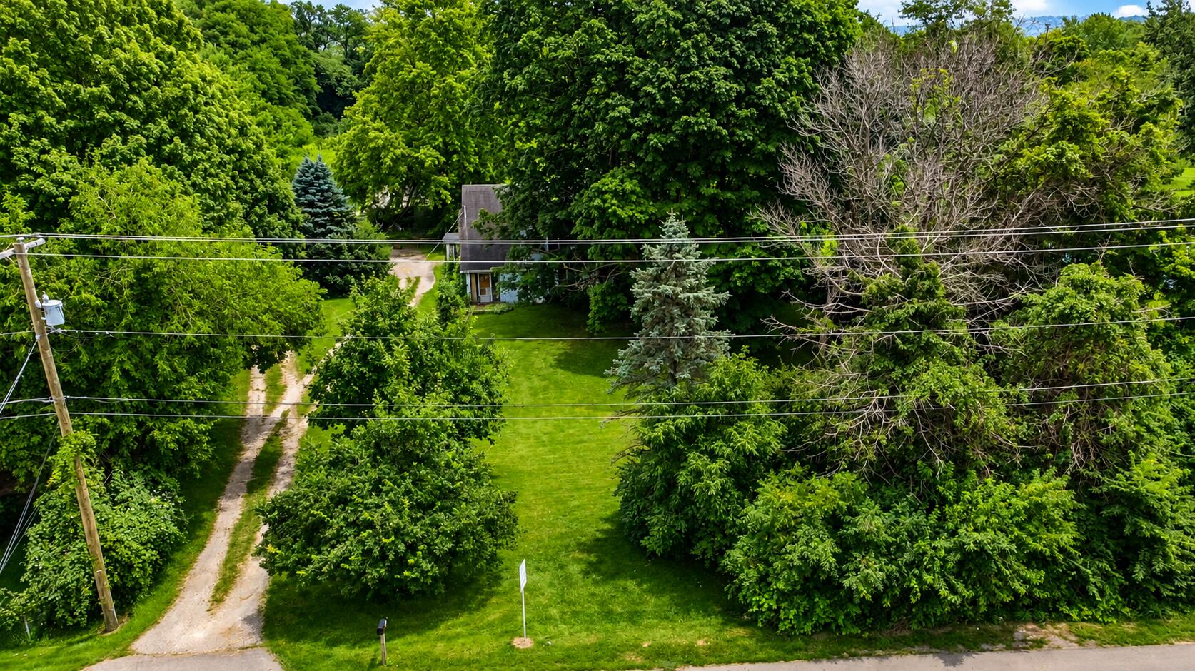 2952 Springfield Xenia Road Springfield, OH 45506 - Photo 9 of 15 Aerial View