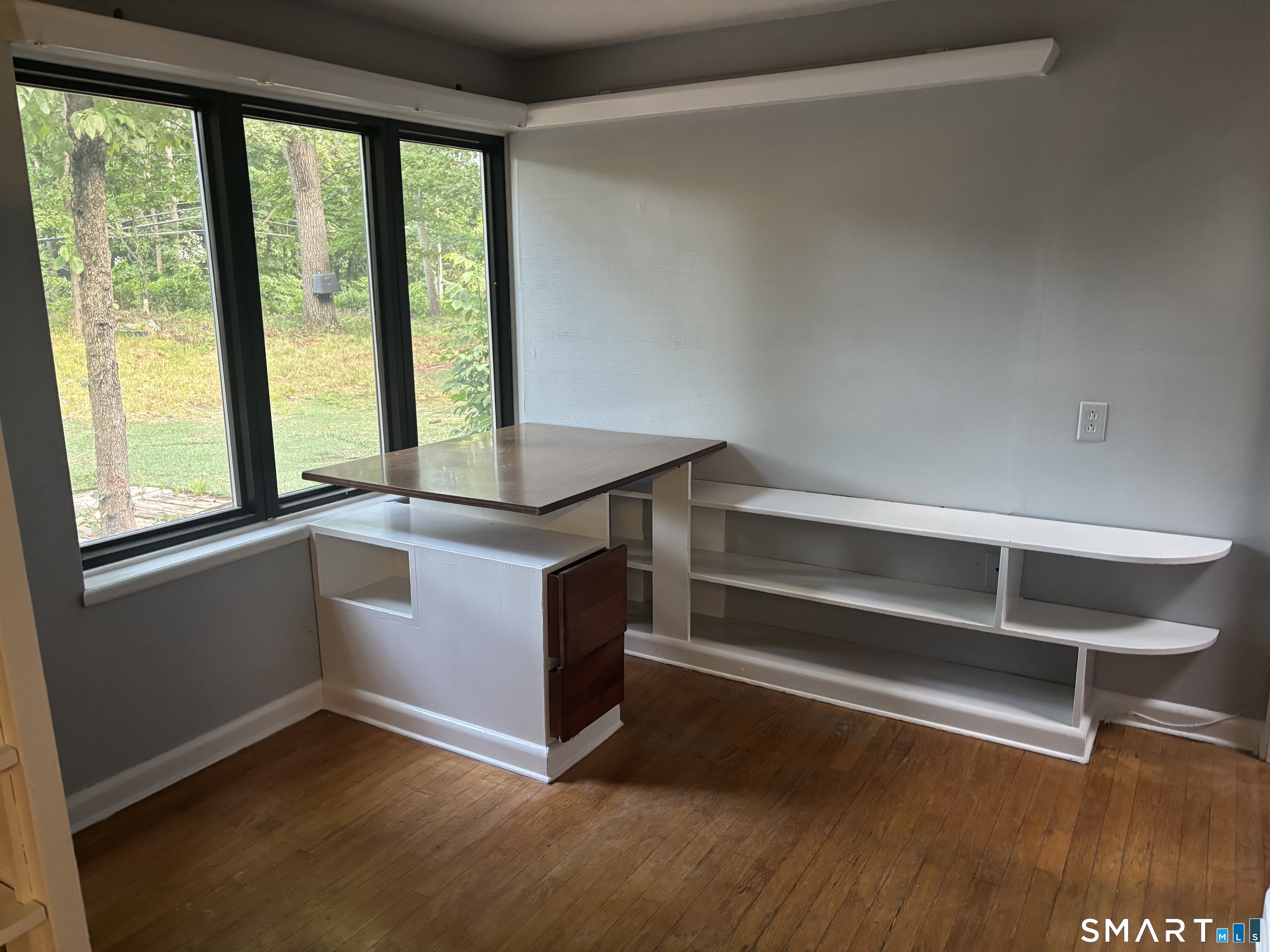 136 Forest Road Milford, CT 06461 - Photo 9 of 10