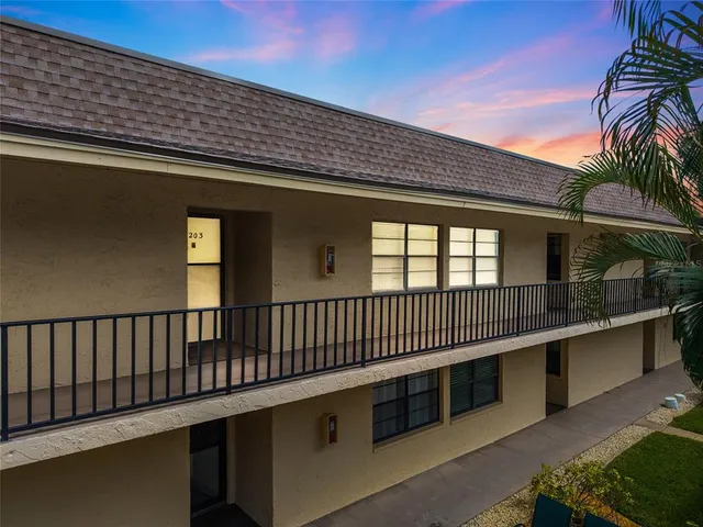 $140,000 | 12300 Vonn Road, Unit 9203, Largo, FL 33774