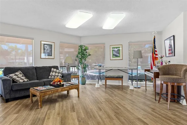 $140,000 | 12300 Vonn Road, Unit 9203, Largo, FL 33774