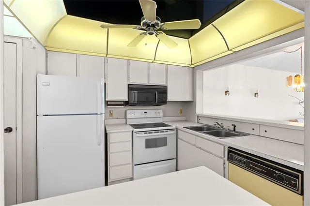 $140,000 | 12300 Vonn Road, Unit 9203, Largo, FL 33774