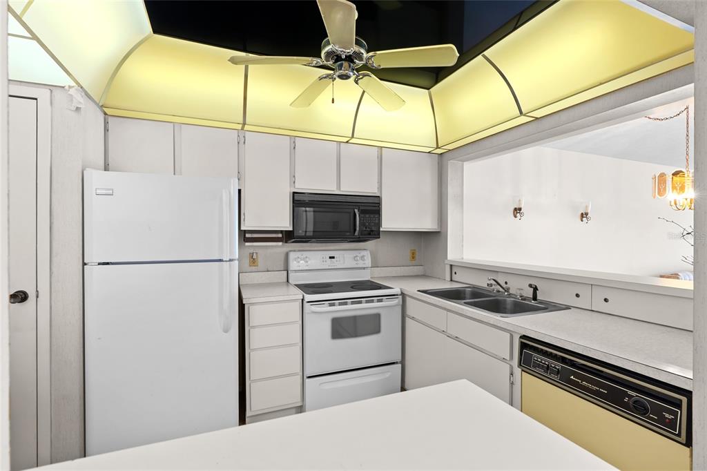 12300 Vonn Road, Unit 9203 Largo, FL 33774 - Photo 5 of 44