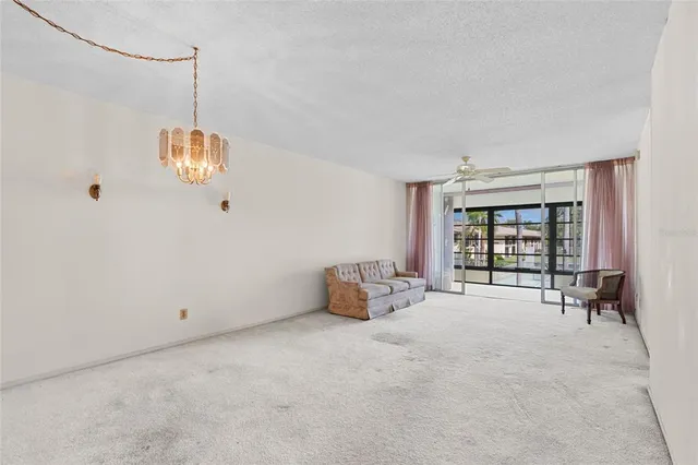 $140,000 | 12300 Vonn Road, Unit 9203, Largo, FL 33774