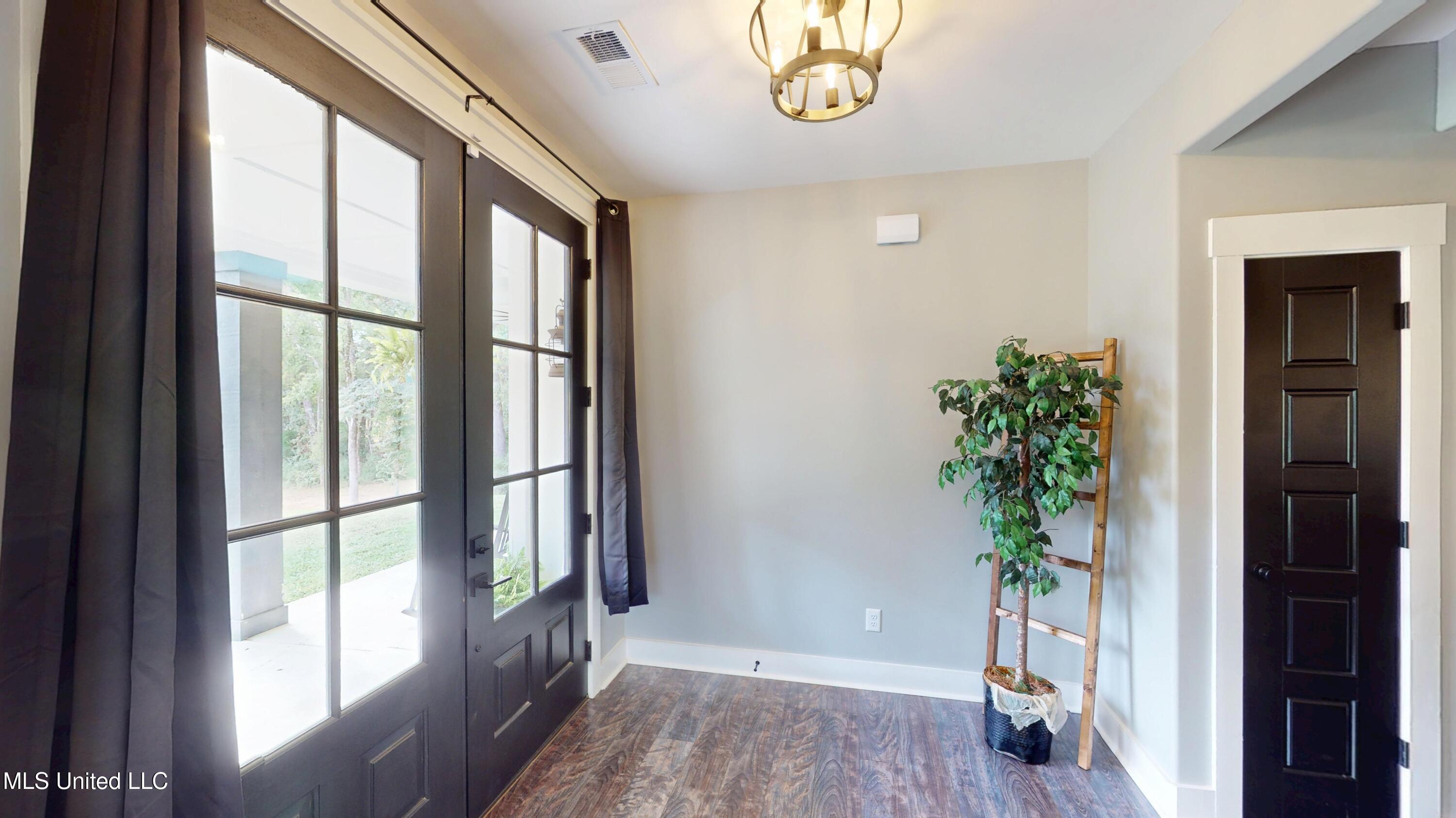 55 Kathleen Road Byhalia, MS 38611 - Photo 23 of 51 55-Kathleen-Rd-08082025_120253