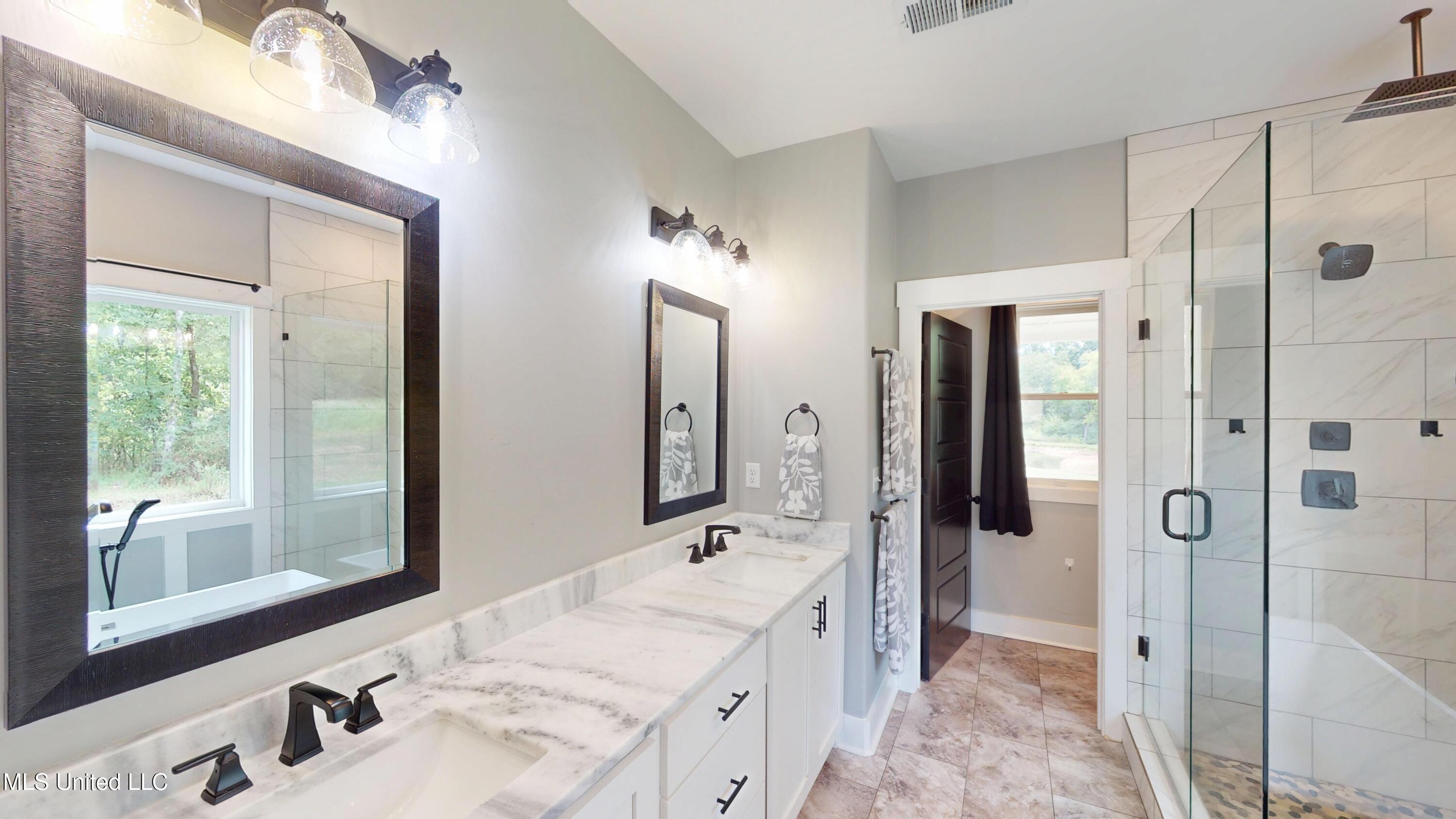 55 Kathleen Road Byhalia, MS 38611 - Photo 31 of 51 55-Kathleen-Rd-08082025_121444