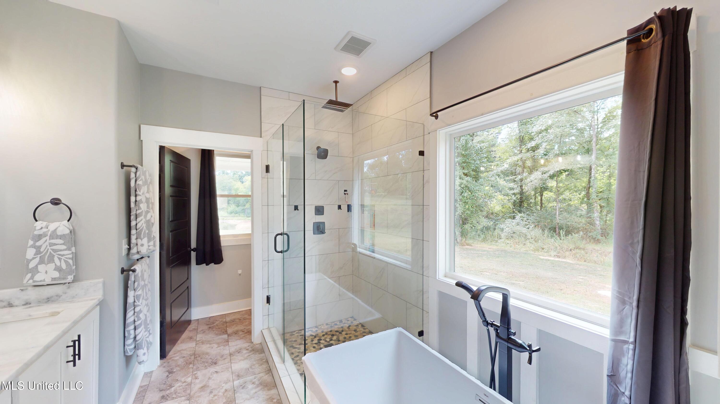 55 Kathleen Road Byhalia, MS 38611 - Photo 32 of 51 55-Kathleen-Rd-08082025_121628