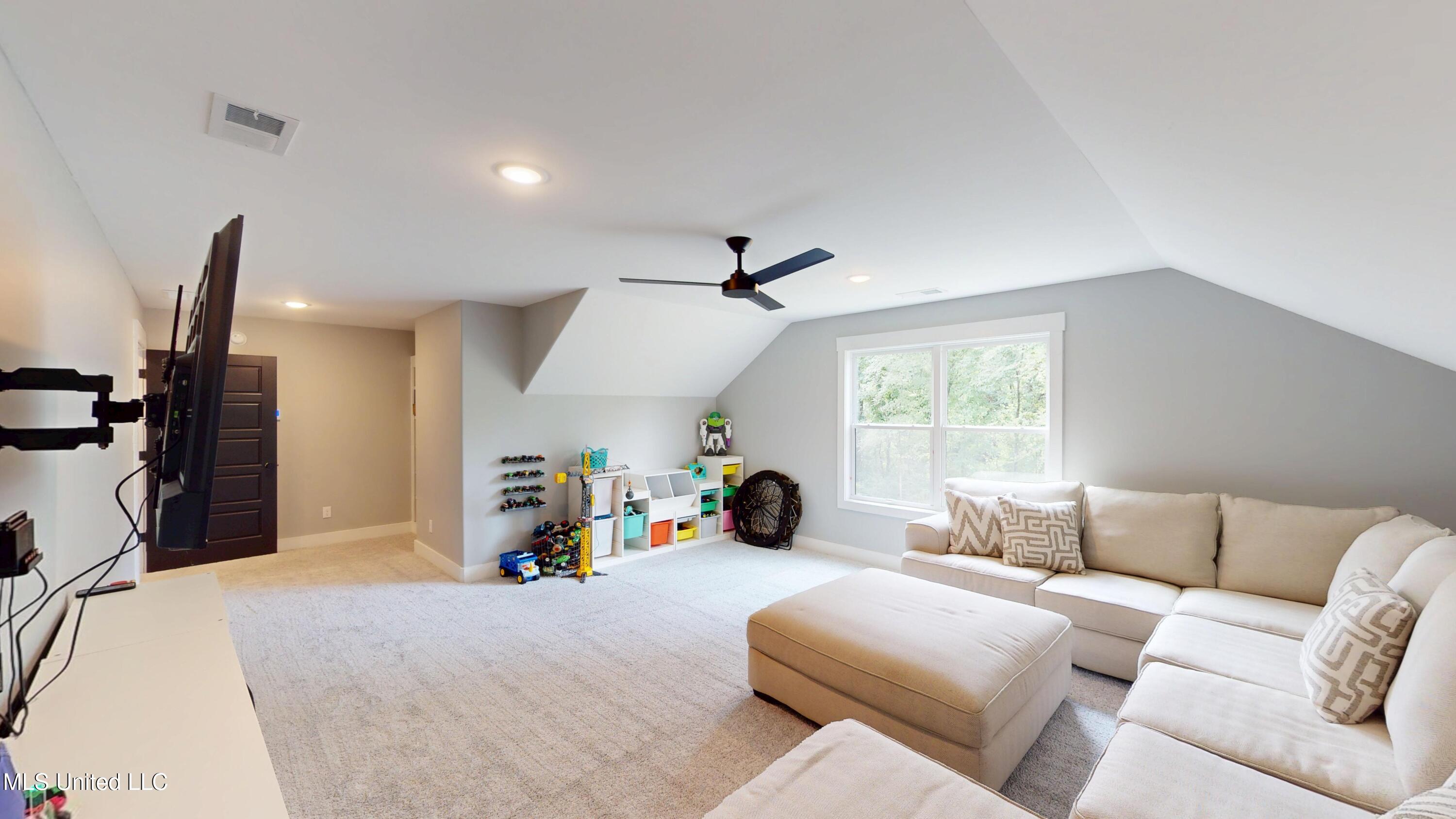 55 Kathleen Road Byhalia, MS 38611 - Photo 36 of 51 55-Kathleen-Rd-08082025_122145