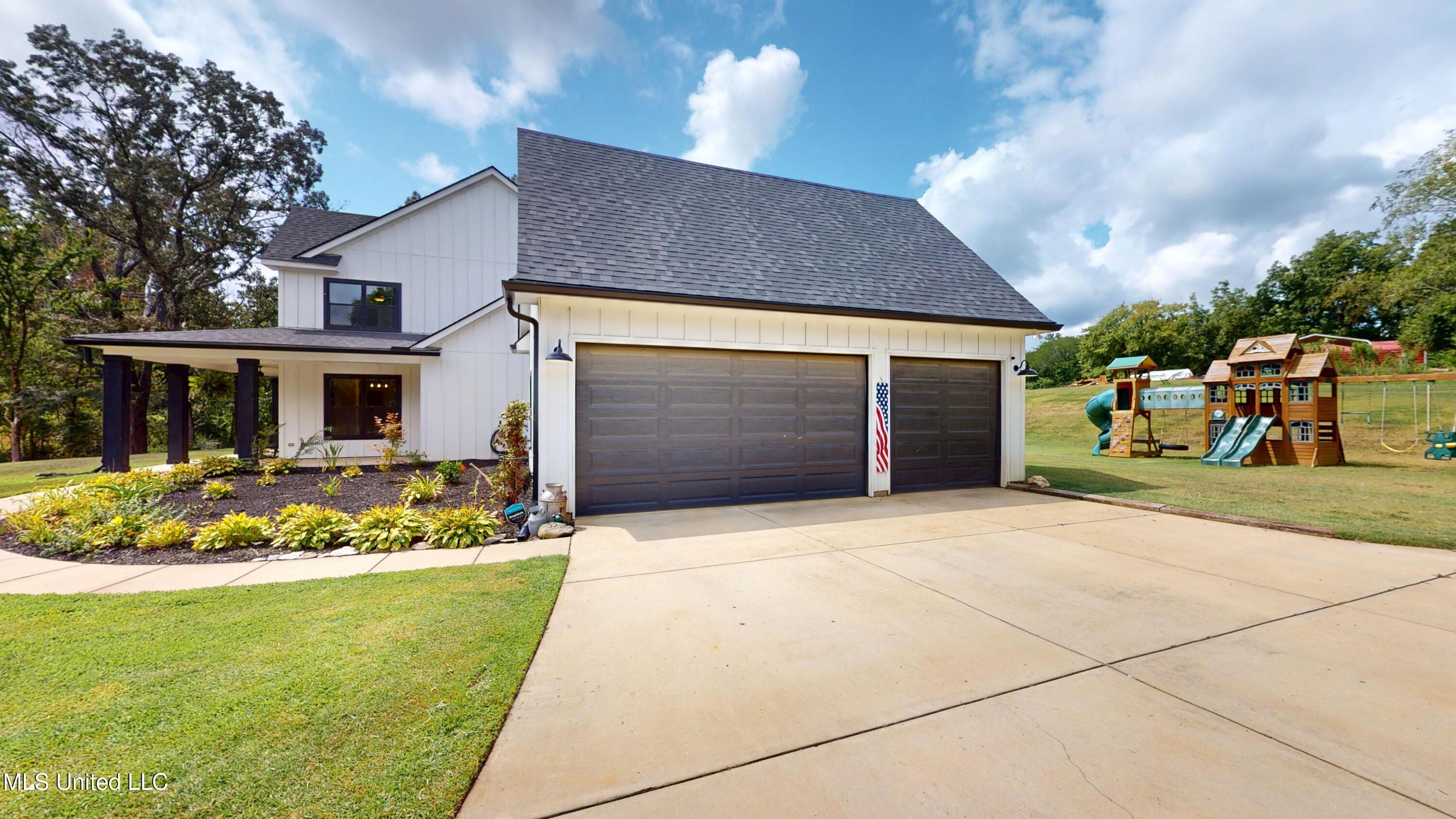 55 Kathleen Road Byhalia, MS 38611 - Photo 7 of 51 55-Kathleen-Rd-08082025_123512