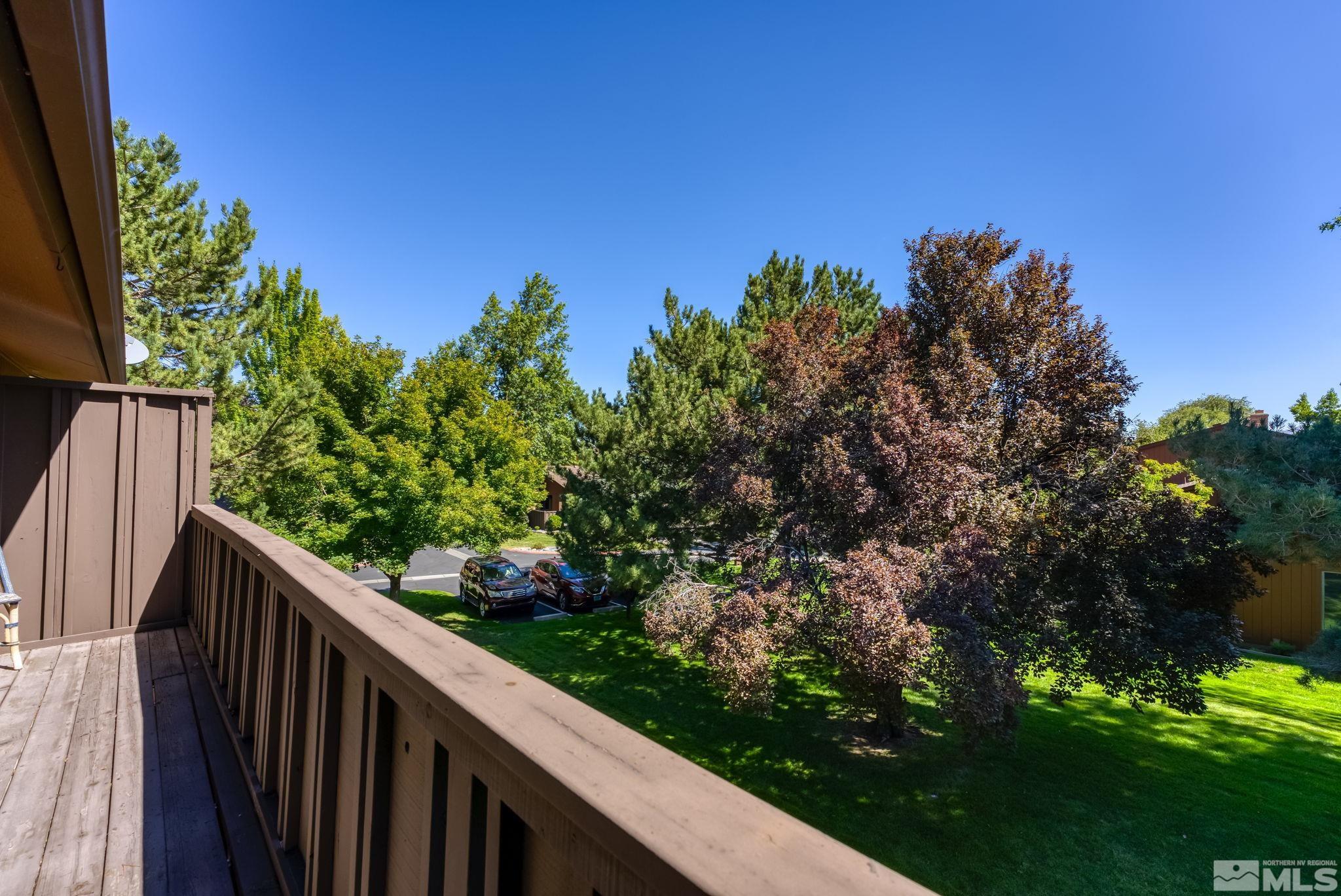 2104 Chicory Way Reno, NV 89509 - Photo 8 of 33 Photo 8