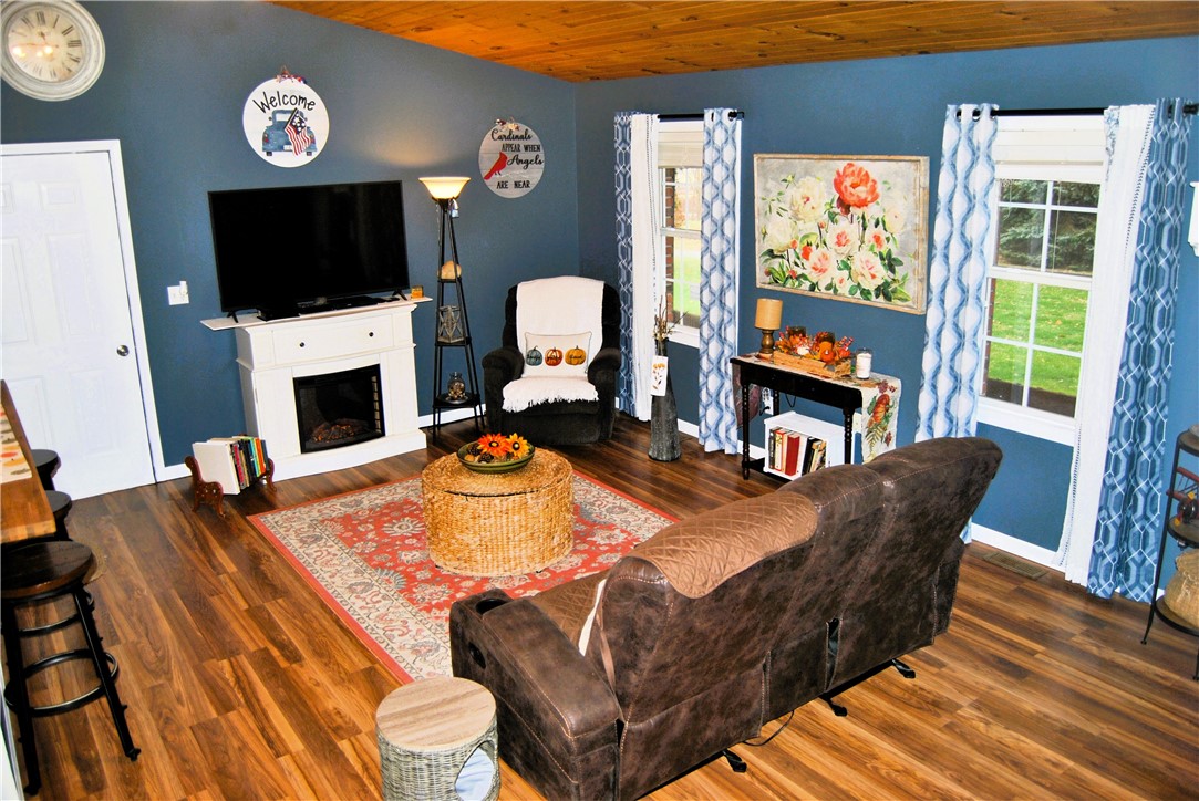 9555 Us Route Hemlock, NY 14466 - Photo 9 of 37 Entertain in the expansive living room