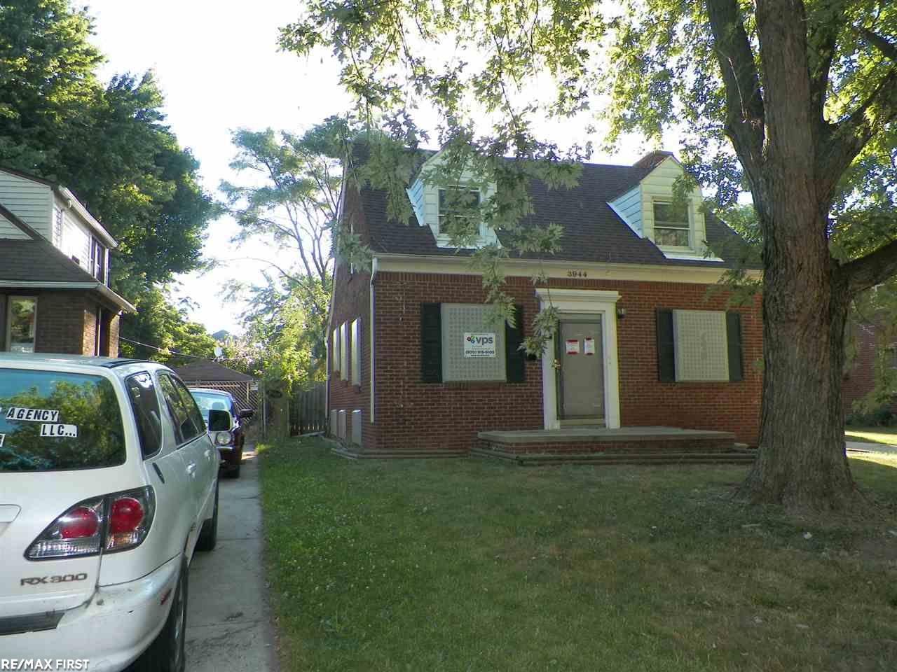 3944 Balfour Road Detroit, MI 48224 - Photo 2 of 30